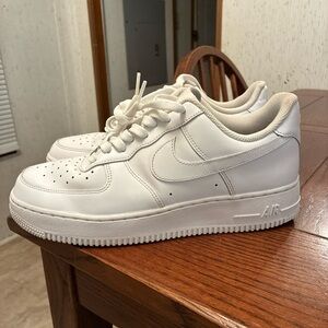 Nike Air Force 1 Men’s 9 White '07 CW2288-111